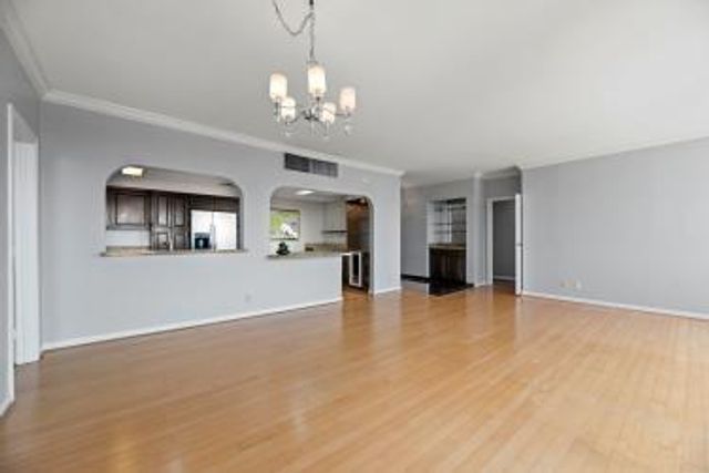 5150 Hidalgo Street 1805, Houston, TX 77056