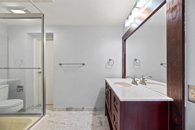 5150 Hidalgo Street 1805, Houston, TX 77056