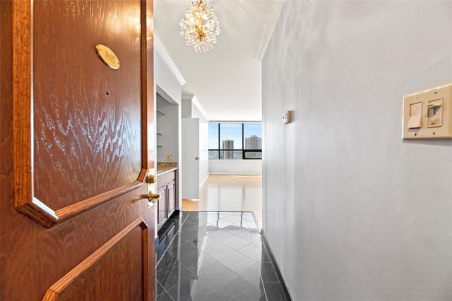 5150 Hidalgo Street 1805, Houston, TX 77056