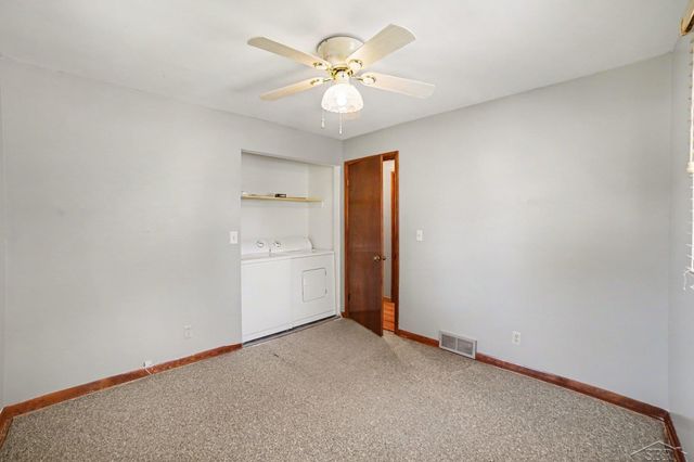 2792 E Miller Road, Midland, MI 48640