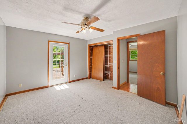2792 E Miller Road, Midland, MI 48640