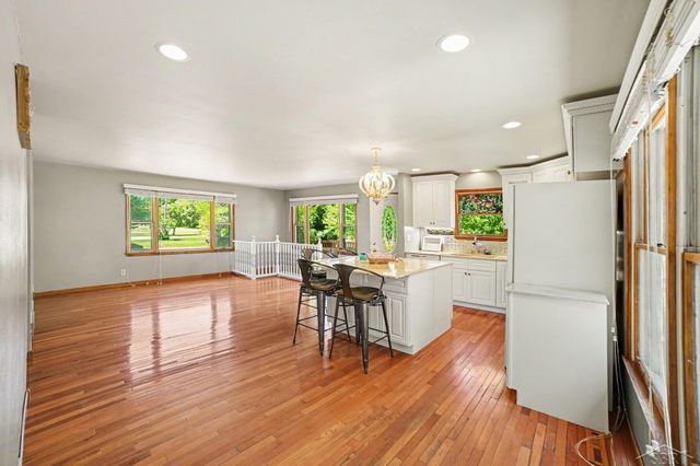 2792 E Miller Road, Midland, MI 48640