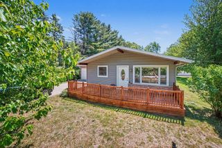 2792 E Miller Road, Midland, MI 48640