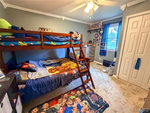 201 S Lake Street, Mount Olive, IL 62069