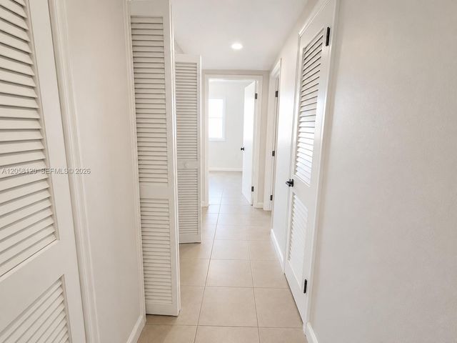 932 W 80th Place 0, Hialeah, FL 33014