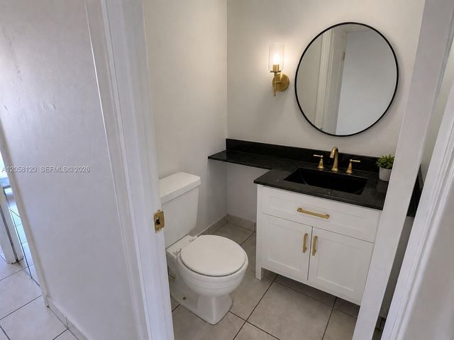932 W 80th Place 0, Hialeah, FL 33014