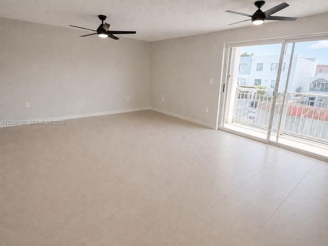 932 W 80th Place 0, Hialeah, FL 33014