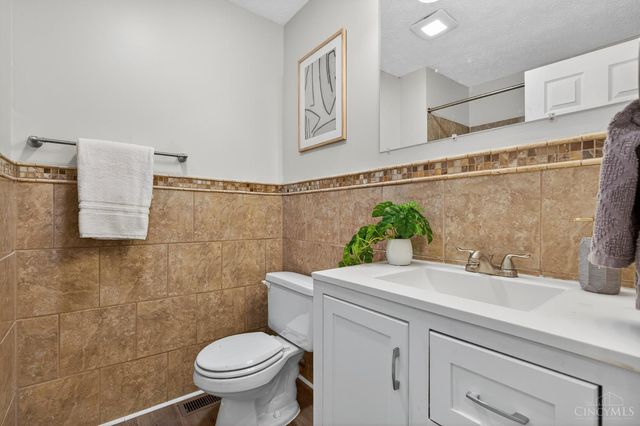 2 Edam Court, Liberty Twp, OH 45044