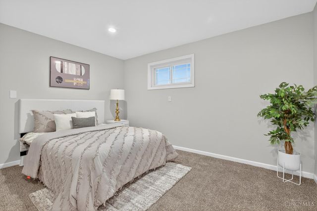 2 Edam Court, Liberty Twp, OH 45044