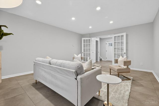 2 Edam Court, Liberty Twp, OH 45044