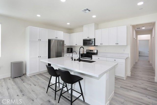 4067 Summer, Corona, CA 92883