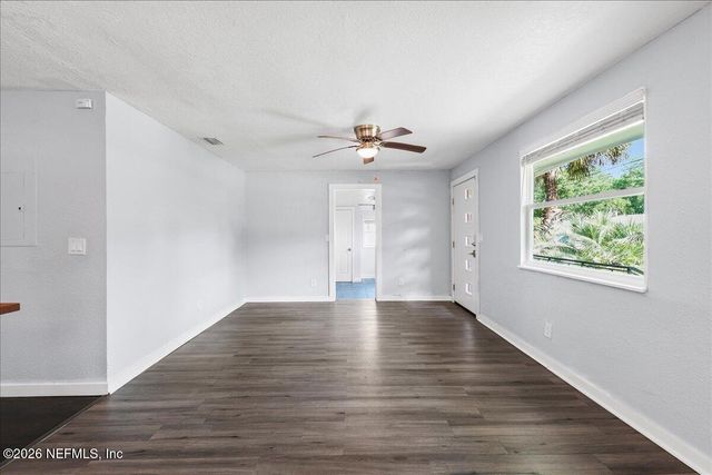 5068 ANDREW ROBINSON Drive, Jacksonville, FL 32209