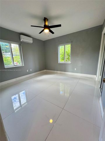 300 Mendoza Ave 3, Coral Gables, FL 33134