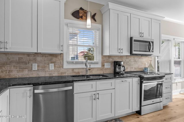 1100 E Ft Macon Road A, Atlantic Beach, NC 28512