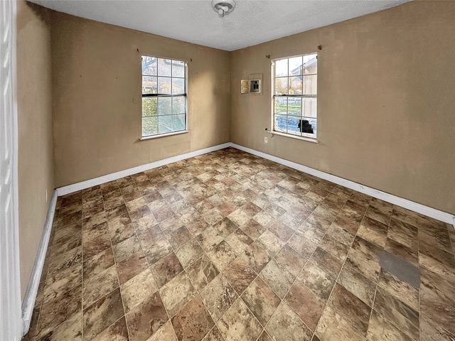 535 Ella Avenue, Dallas, TX 75217