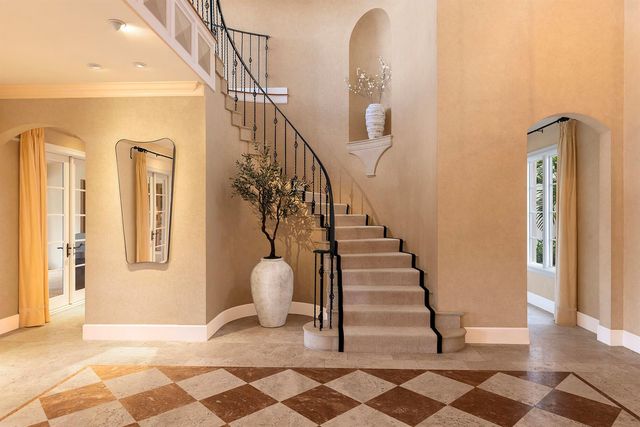 614 Tarpon Way, Palm Beach, FL 33480