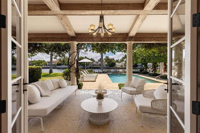 614 Tarpon Way, Palm Beach, FL 33480