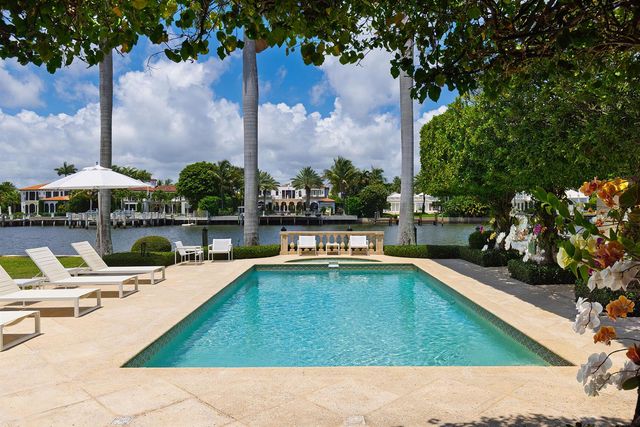 614 Tarpon Way, Palm Beach, FL 33480