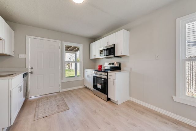 5074 Mayfair Street, Fort Worth, TX 76116