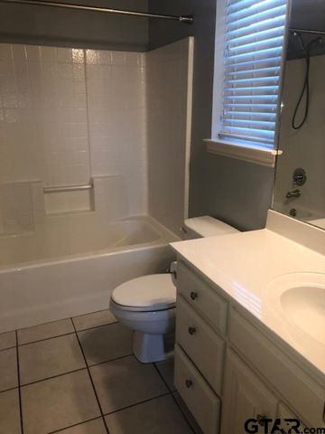 16571 Vieux Carre, Tyler, TX 75703