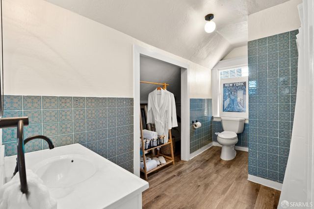 1712 Quesada Avenue, San Francisco, CA 94124