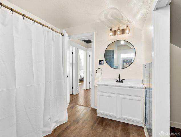 1712 Quesada Avenue, San Francisco, CA 94124