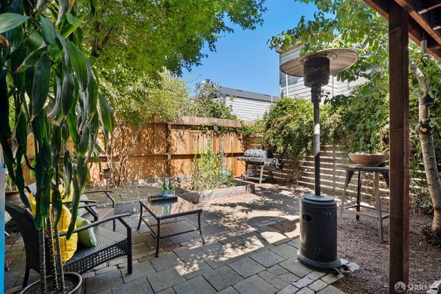 1712 Quesada Avenue, San Francisco, CA 94124