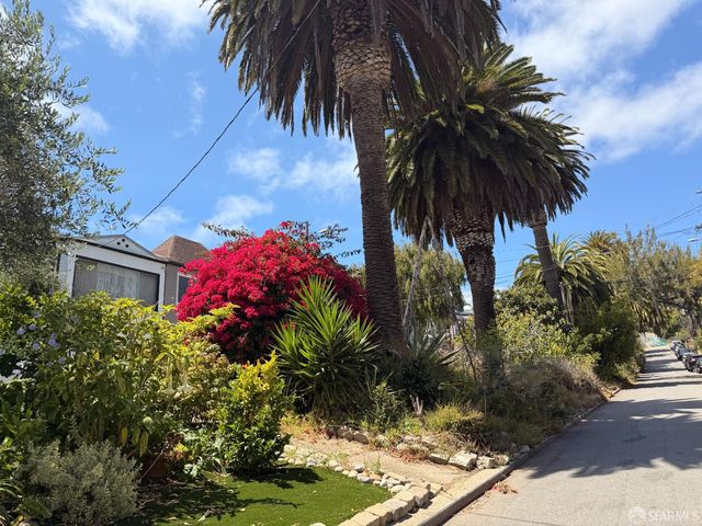 1712 Quesada Avenue, San Francisco, CA 94124