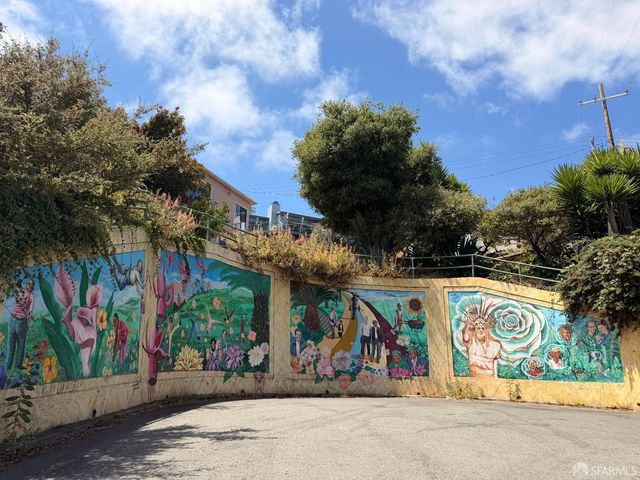 1712 Quesada Avenue, San Francisco, CA 94124