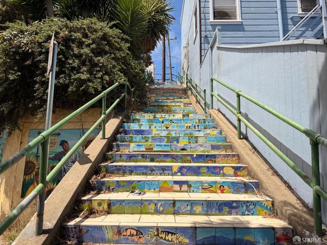 1712 Quesada Avenue, San Francisco, CA 94124