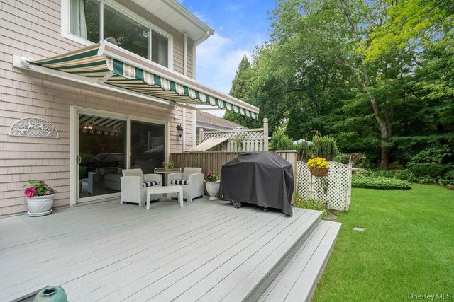 122 Corral Lane, Bay Shore, NY 11706