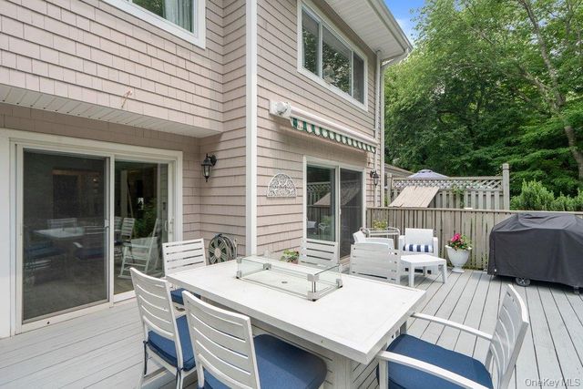 122 Corral Lane, Bay Shore, NY 11706