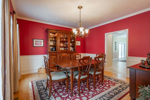 31 Bear Run Drive, Litchfield, NH 03052