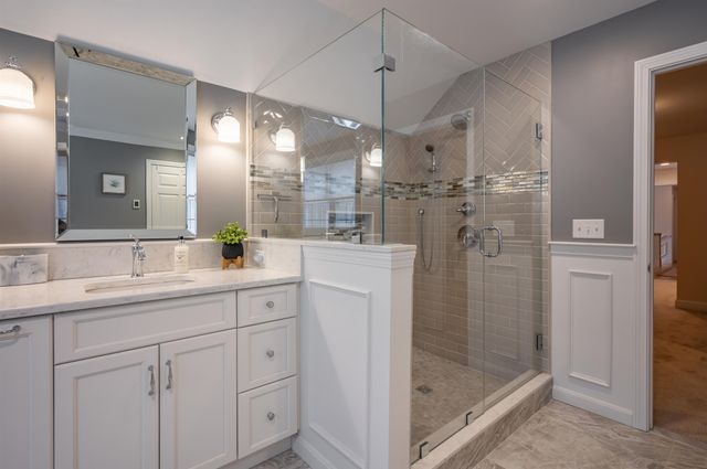 31 Bear Run Drive, Litchfield, NH 03052