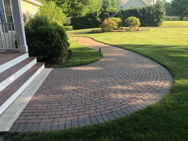 31 Bear Run Drive, Litchfield, NH 03052