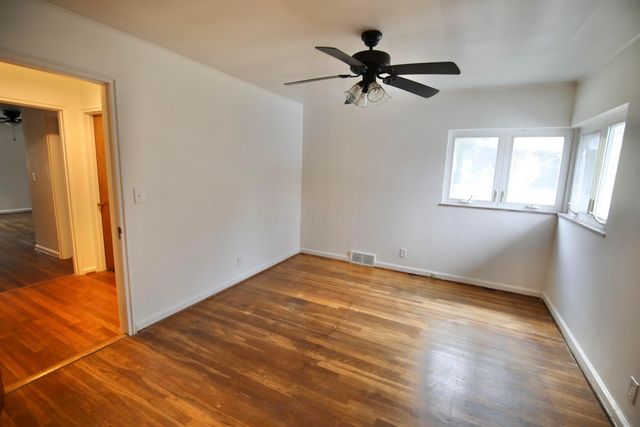 3191 E Broad Street, Columbus, OH 43209