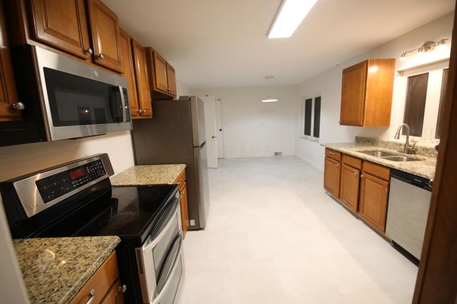 3191 E Broad Street, Columbus, OH 43209