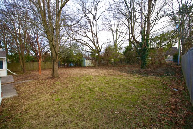 3191 E Broad Street, Columbus, OH 43209