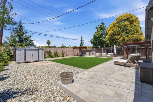 871 Clyde Avenue, Santa Clara, CA 95054