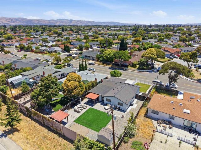 871 Clyde Avenue, Santa Clara, CA 95054
