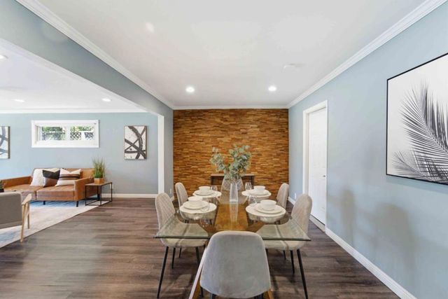 871 Clyde Avenue, Santa Clara, CA 95054