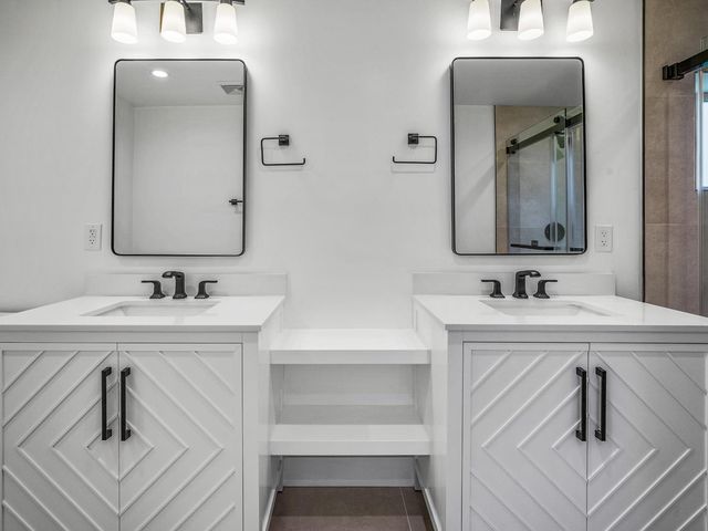 9261 Golden Gate Ave, Orangevale, CA 95662