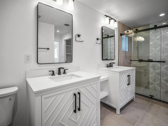 9261 Golden Gate Ave, Orangevale, CA 95662