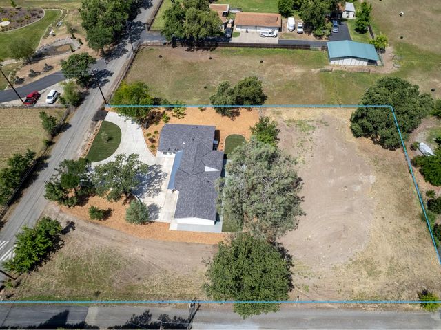 9261 Golden Gate Ave, Orangevale, CA 95662