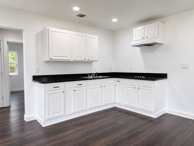 803 Powell Circle, Mesquite, TX 75149