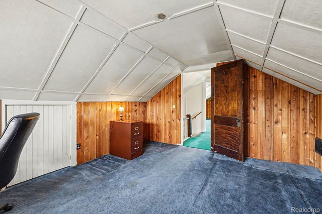 1235 Yorkshire Road, Birmingham, MI 48009