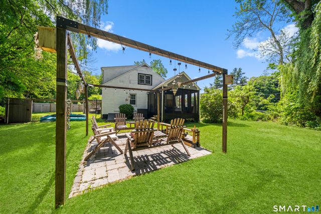211 Whisconier Road, Brookfield, CT 06804