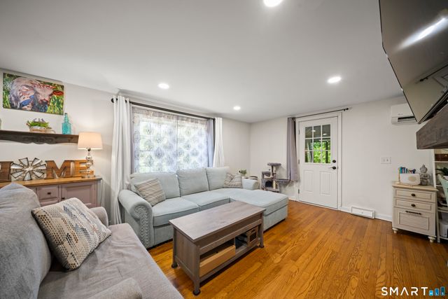 211 Whisconier Road, Brookfield, CT 06804