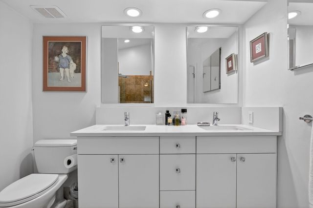 17227 Boca Club Boulevard 3, Boca Raton, FL 33487