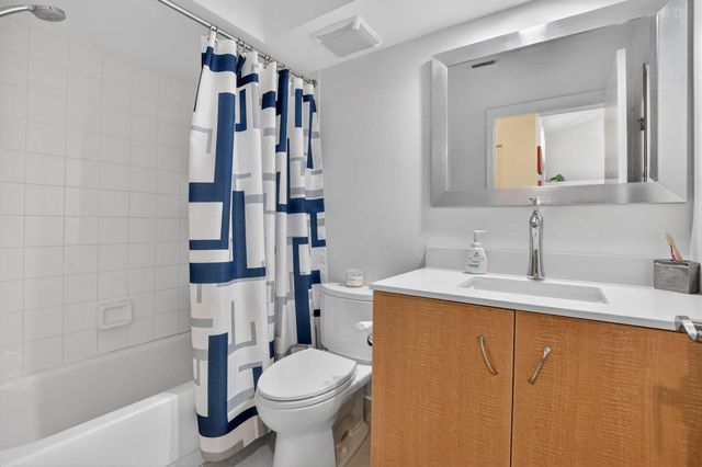 17227 Boca Club Boulevard 3, Boca Raton, FL 33487